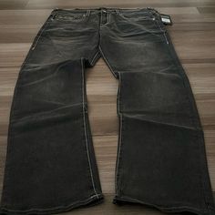 True Religion Pants Nwt Baggy In Perfect Condition Size 36w X 34l Very Nice Pants No Flaws Gray Mid-rise Bottoms With Belt Loops, True Religion Jeans Men, True Religion Belt, True Religion Bag, Baggy True Religion Jeans, True Religon Jeans, Fun Pants, True Religion Jeans, True Religion