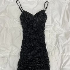 - Never Worn!! - Perfect For Any Special Occasion Like Homecoming Or A Dinner Party - Bought For Homecoming But Sadly Did Not Fit - Has A V-Neck Line And A Ruching Throughout - I Think This Dress Is So Cute So I'm Hoping To Find Someone Who Can Wear It! Flirty Black Bodycon Dress With Spaghetti Straps, Black Fitted Mini Dress With Spaghetti Straps, Black Spaghetti Strap Fitted Bodycon Dress, Black Fitted Bodycon Dress With Spaghetti Straps, Black Fitted Flirty Bodycon Dress, Fitted Black Flirty Bodycon Dress, Fitted Black Bodycon Dress With Spaghetti Straps, Black Bodycon Mini Dress With Ruched Detail, Black Ruched Mini Dress With Spaghetti Straps