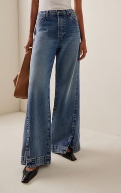 The Oliver Cotton-Blend Ultimate Baggy Wide-Leg Pants By Favorite Daughter | Moda Operandi Sara Foster, Flare Jeans Style, Favorite Daughter, Modern Wardrobe, High Rise Pants, Pleated Pants, Straight Leg Pants, Moda Operandi, Jeans Style