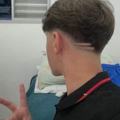 Low Taper Fade Haircut, Low Skin Fade, Mens Hairstyles Fade, Mens Haircuts Short Hair, Low Fade Haircut, Men Haircut Curly Hair, Asian Haircut, Taper Fade Haircut