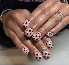 Black Polka Dot Nails, Pink Nail Design, Pink Black Nails, Nail Polish Design, Dark Pink Nails, Pink Nail Art Designs, Polish Design, Black Nail Polish, Polka Dot Nails