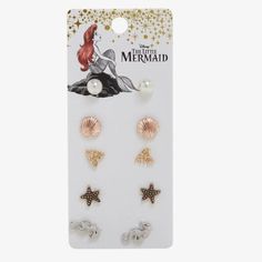 Thingamabobs? You Got Twenty! But Who Cares, No Big Deal... You Need More! We Have A Mer-Mazing Earring Set To Add To Your The Little Mermaid Collection. Featuring Faux Pearls, Rose Gold Tone Shells, Gold Tone Coral, Gold And Black Tone Seashells And Silver Tone Seahorses. Alloy 5 Pairs Post-Insertion Disney Princess Earrings, Little Mermaid Shirt, Mickey Earrings, Disney Gold, Disney Earrings, Minnie Mouse Earrings, Disney The Little Mermaid, Mickey Mouse Earrings, Mermaid Earrings