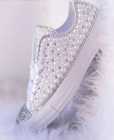 Silver Bling Wedding Shoes, Silver Lace-up Wedding Shoes, Customizable Low-top Wedding Shoes, White Bling Wedding Shoes, Wedding Tennis Shoes, Pearl Sneakers, Bride Shoe, Bedazzled Shoes Diy, Converse Wedding Shoes