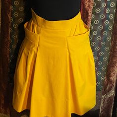 Gucci Never Worn With Tags Knee Length Flare Skirt In Bright Yellow. Perfect For Fall W/ Tights & Boots. Side Pockets, Back Zip. Size It 42/Us 6. 22 1/2” Length, 27” Waist. All Measurements Approximate. 100% Cotton. Made In Italy. Guaranteed Authentic. Comes In Original Gold Gucci Hanging Bag. Priced Well Below Original Retail. All Orders Ship First Thing The Next Business Day After Sale. Chic Gucci Party Skirt, Spring Gucci Fitted Skirt, Gucci Fitted Skirt For Spring, Spring Fitted Gucci Skirt, Chic Gucci Formal Skirt, Elegant Gucci Skirt For Formal Occasions, Gucci Yellow, Tights Boots, Gucci Skirt