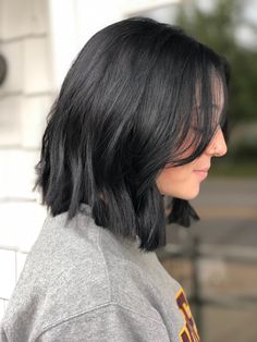 Haircut Bob With Bangs, Espresso Hair, Short Bob With Bangs, Short Hair Fringe, Haircut Bob, Long Bobs, Dark Brunette Hair, Short Dark Hair, Brown Hair Inspo