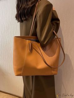 BirdinBag - Premium Stitched Shoulder Tote: Elegant and Functional Casual Bags With Contrast Stitching For Everyday, Rectangular Bags With Contrast Stitching For Everyday Use, Everyday Bags With Contrast Stitching, Elegant Bags, Shoulder Tote Bag, Shoulder Tote, Style Elegant, Womens Tote Bags, Color Blocking