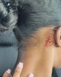 Matching Behind The Ear Tattoos, Tattoo Ear Behind, Behind The Ear Tattoo Ideas, Red Tattoos, Cross Tattoo, Red Ink, Couple Tattoos, Ear Tattoo, Flower Tattoos