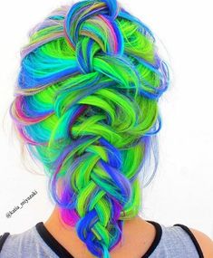 Neon Hair Color, Weird Haircuts, Music Festival Hair, Curly Prom Hair, Wild Hair Color, Hairstyle Color, Hair Highlight