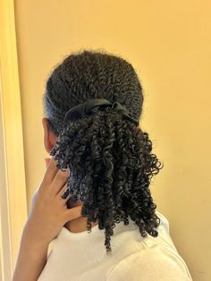 Mini Twists With Curls, Colored Mini Twists Natural Hair, Medium Mini Twists, Side Part Mini Twist, Mini Twist Hairstyles, Mini Twists With Extensions, Mini Twists Natural Hair, Twisted Hair, Type 4 Hair