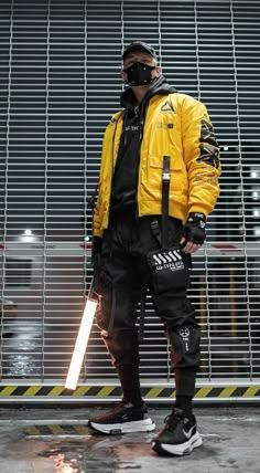 Futuristic Streetwear Men, Cyberpunk Outfits Drawing, Techwear Jackets Men, Techwear Outfits Male, Cyberpunk Techwear Fashion, Male Cyberpunk Outfit, Cyberpunk Male Outfit, Cyberpunk Inspired Outfit, Yellow Techwear