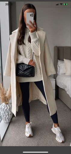 Mantel Outfit, Chique Outfit, Look Legging, New Balance Outfit, Business Outfit, Casual Winter Outfits