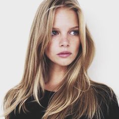 . Clemence Poesy, Frida Gustavsson, Mushroom Hair, Edita Vilkeviciute, Color Rubio, Toni Garrn, Dirty Blonde Hair, Long Blonde, Amanda Seyfried