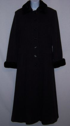 "Vintage Albert Nipon dark charcoal grey and black long maxi Edwardian style riding coat. Excellent pre-owned condition. No holes, stains, rips, tears, etc. Women's size LARGE. Measurements: bust-40\", waist-36\", hips-46\", length-49\". Lined. Faux fur collar and cuffs. 100% wool. Long sweeping maxi coat in the Downton Abbey style. Simply gorgeous!" Downton Abbey Style, Downton Abbey Fashion, Edwardian Style, Maxi Coat, Edwardian Fashion, Faux Fur Collar, Downton Abbey, Womens Jackets, Long Maxi