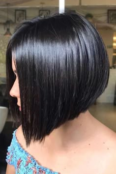 Short Haircuts For Round Faces, Haircuts For Round Faces, Short Hair Cuts For Round Faces, Asymmetrical Bob Haircuts, Easy Hairstyles For Medium Hair, Choppy Bob Hairstyles, Choppy Bob, Bob Hairstyles For Fine Hair, Best Short Haircuts