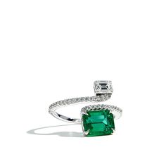 2ct Green Emerald Bypass Ring with Diamonds Luxury Gia Certified Pear-shaped Emerald Ring, Luxury Green Emerald Ring, Dimond Ring, Classic Jewellery, Dope Jewelry Accessories, Art Jewelry Design, Gold Rings Fashion, Bypass Ring, Emerald Cut Diamond