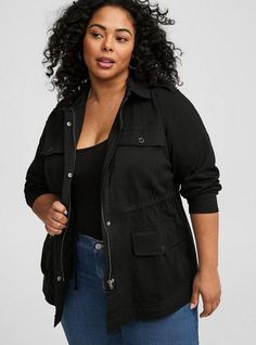 FIT Model is 5'10” wearing size 2. . Measures 32” from shoulder (size 2). MATERIALS + CARE Stretch twill woven and knit mixed fabric. . 75% polyester, 25% cotton. Machine wash cold. Line dry. . Imported. . DETAILS Collared neckline. . Front pockets. . Long sleeves. The best plus size women's stretch twill anorak jacket anoraks in deep black made of twill. Torrid is your destination for cozy fall and winter clothes to keep you warm and comfortable. Cotton Utility Jacket For Layering, Black Utility Tops For Fall, Fall Jackets For Women, Womens Anorak Jacket, New Street Style, Twill Jacket, Swimming Outfit, Anorak Jacket, Knit Sleeve