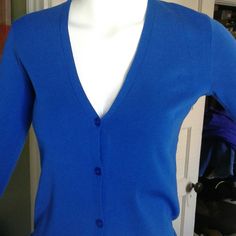 Beautiful Blue Cardigan By Ralph Lauren. Nwtgs V Neck With Buttons And Pockets .Xs Classic Blue Cardigan For Work, Classic Blue Cardigan For Workwear, Blue Spring Cardigan For Work, Blue Spring Work Cardigan, Blue Fitted Elegant Sweater, Fitted Elegant Blue Sweater, Elegant Fitted Blue Sweater, Classic Blue Ralph Lauren Outerwear, Classic Blue Fitted Sweater