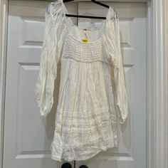 Nwt Free People Boho Minidress. Size S. Never Been Worn! Free People Boho, Free People Dresses, Free People Dress, White Skirts, Cream White, Free People, Mini Dress, Womens Dresses, Cream