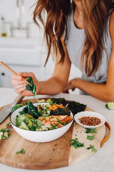 Experts Are Calling It the “Silent Epidemic”—A Nutritionist Shares Easy Tips to Balance Your Blood Sugar Bowl Dinners, Salmon Sushi Rolls, Foods High In Magnesium, Healthy Bowls Recipes, Rice Bowls Recipes, Healthy Bowls, Yummy Lunches, Healthy Food Choices, Easy Weeknight Meals