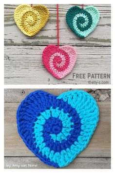 two crocheted hearts hanging from strings with the words free pattern on top and bottom