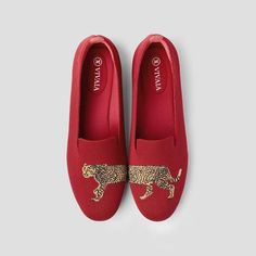 Embroidered Loafers, Comfortable Pillows, Pointed Heels, Leopards, Toe Designs, Ruby Red, Walk On, Cleaning Clothes, Trending Shoes