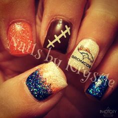 Would do chiefs of course! Broncos Nails Denver, Auburn Football Nails, Football Nails Design, Denver Broncos Nails, Sports Nail Art, Broncos Nails