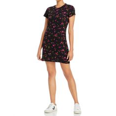 New Pam & Gela Women Crewneck Short Sleeve Ditsy Floral Cotton Mini Dress Black Condition: Brand New With Tags Size Type: Regular Size Brand: Pam & Gela Msrp: $145 Color: Black Length: 32.5(Xs/P), 33.4(S), 34(M), 35(L) Waist: 14.5(Xs/P), 16(S), 16.5(M), 17.5(L) Pit To Pit: 16.5(Xs/P), 18(S), 18.5(M), 20(L) Fits True To Size, Order Your Normal Size Designed For A Figure-Hugging Fit Crewneck; Short Sleeve Allover Ditsy Floral Print Pullover Style Bloomingdale's Collection Machine Wash Imported Mea Casual Fitted Floral Printed Dress, Black Short Sleeve Dress With Ditsy Floral Print, Casual Knee-length Floral Dress For Date Night, Casual Fitted Floral Dress For Date Night, Black Mini Dress With Ditsy Floral Print, Casual Ditsy Floral Print Mini Dress For Date Night, Fitted Multicolor Mini Dress With Ditsy Floral Print, Fitted Multicolor Ditsy Floral Mini Dress, Casual Black Printed Mini Dress