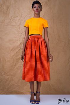 Ghanaian Fashion, Afrikaanse Mode, African Print Dresses, Mode Casual, Orange And Yellow, Fashion Labels, Primavera Estate, African Print