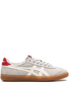 grey/white/red leather/suede signature Tiger stripes round toe front lace-up fastening logo patch at the tongue branded insole gum-rubber sole These styles are supplied by a premium and authenticated sneaker marketplace. Stocking only the most sought-after footwear, they source and curate some of the most hard to find sneakers from around the world. Onitsuka Tiger Tokuten, Beige Sneakers, Tiger Tiger, Round Toe Sneakers, Balenciaga Track, Red Sneakers, Onitsuka Tiger, Grey Sneakers, Balenciaga Triple S