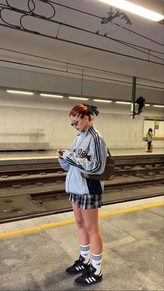 Tokyo Vacation Outfit, Tokyo Japan Outfits Spring, Outfits For Japan Trip, Japan Trip Outfit, Japan Outfits Spring, Hongdae Fashion, Japanese Fashion Summer, Tokyo Outfits, Trip Fits