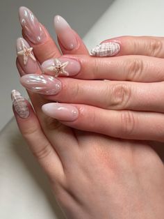 Tulum Nails Design, Bali Inspired Nails, Aesthetic Beach Nails, College Math Notes, Nail Inspo Beach, Bali Nails, Seashell Nails, Airbrush Nails