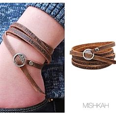 New Bohemian Brown Leather Bracelet/Multi-Layered Bracelet/Unisex. Bundle With Other Items And Save On Shipping. Color: Brown/Silver See Images For Product Details Keywords: Boho Bohemian Chic Hippie Festival Trendy Jewelry Men Women Jewelry Item#B-218 Everyday Bohemian Nickel Free Wrap Bracelet, Leather Belt Bracelet, Leather Bracelet Tutorial, Handmade Leather Work, Leather Cord Jewelry, Diy Leather Bracelet, Brown Leather Bracelet, Cord Jewelry, Leather Wristbands