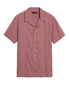 Banana Republic Summer Washed Button-up Shirt, Spring Linen Tops, Pink Shirt With Spread Collar For Summer, Pink Spread Collar Shirt For Summer, Pink Summer Shirt With Spread Collar, Pink Cotton Summer Shirt, Classic Cotton Camp Shirt For Vacation, Classic Cotton Tops For Vacation, Classic Cotton Vacation Tops