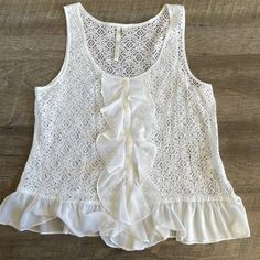 Closeout! Send Offers! Condition: Excellent Material: 100% Premium Vintage Style Designer Fashion High Quality Premium Goods Casual Lace Tops With Ruffles, Casual Lace Top With Ruffles, White Casual Lace Top With Ruffles, Lace Tops With Ruffles For Vacation, Layered Tank Top, Silky Top, Orange Tank Top, Dressy Tank Tops, Ruffle Tank Top