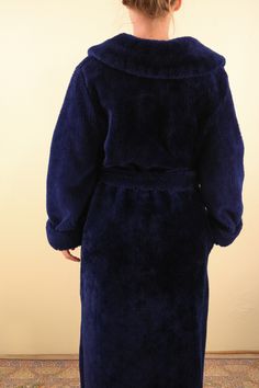 "Item Description: 1970's Dark Blue Fuzzy Faux Fur Robe Bathrobe Brand: Borg Origin: USA Era: 1970's Condition: Normal Vintage Wear. Faux is in good condition. Listed Size: Medium Measurement (Laid Flat) Size: Shoulders: 17\" Bust:23\" Waist:23\" Hips:23\" Sleeve Length:25\" Length:55\"" Lingerie Photos, Spokane Wa, Green Maxi, Hawaiian Dress, 60s Dress, Womens Robes, Maxi Dress Green, Vintage Wear, Favorite Dress