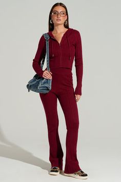 DREAM GIRL FLARE KNIT PANT IN BURGUNDY Ribbed Sweatpants For Fall, Casual Red Ribbed Bottoms, Sporty Ribbed Bottoms For Fall, Cozy Style, Comfy Chic, Dream Girl, Knitting Girls, La Fashion, Knit Pants