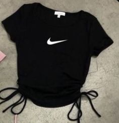 Oversized Blazers, Nike Crop Top, Cute Nike Outfits, Diy Vetement, Stylish Hoodies, Cute Lazy Outfits, Cute Nike Shoes, Cute Nikes