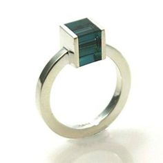 ... Smaragd Ring, Cube Shape, Ring Man, Loop Design, Wax Casting, Bling Rings, Lost Wax, Sapphire Stone, Contemporary Jewellery