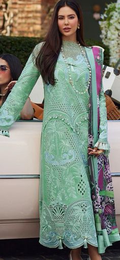 pakistani salwar kameez cotton lawn embroidered Pakistani dress salsar kameez made on custom order. Shadi Dresses, Pakistani Salwar, Raw Silk Fabric, Organza Sleeves, Pakistani Salwar Kameez, Embroidered Organza, Lawn Fabric, Lawn Suits, Pakistani Designers