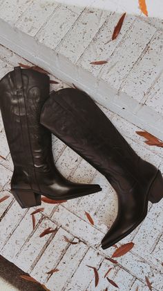 Step into sleek style with these Agency Black Leather Boots. Perfect for a cosmopolitan night out or a weekend rodeo, the western boots feature classic black leather with unique stitch detailing. Raise your boot game in style! Sleek Style, Boot Accessories, Sleek Fashion, Sunglasses Sale, Black Leather Boots, Shoe Sale, Boot Sandals, Cosmopolitan, Western Boots