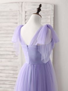 Fitted Lavender Tulle Princess Dress, Lavender Fitted Tulle Dress, Fitted Lavender Tulle Dress, Sleeveless Lavender Tulle Dress, Bridesmaid Princess Dress With Fitted Bodice For Prom, Princess Dress With Fitted Bodice For Bridesmaid Prom, Purple Tulle Bridesmaid Evening Dress, Fitted Tulle Princess Bridesmaid Dress, Lavender Tulle Dress With Fitted Bodice