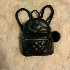 Black Womens/Girls Backpack Purse. Cute For Everyday Wear And Keeping Your Hands Free. Never Used, No Tags Attached Cute Black Backpack With Adjustable Strap, Cute Mini Backpacks, Girls Backpack, Mini Backpack Purse, Purse Cute, Christmas Clothes, Girl Backpacks, Christmas Wishlist, Backpack Purse