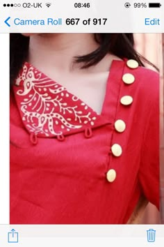 Instead of the embroidery on the lapel can also be done with a contrasting material stitched there. Designs For Kurtis, Kurti Suit, Detail Couture, Salwar Neck Designs, Churidar Neck Designs, Kurti Sleeves Design, New Kurti, Churidar Designs