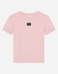 Cotton jersey T-shirt with logo tag: Pink Slim fit Stretch knit round neck Short sleeves Rubberized logo plate The item in the size 6 years measures 42 cm from the shoulder seam Made in Italy Dolce Gabbana T Shirt, Logo Tag, Kids Fashion Girl, Jersey T Shirt, Dolce And Gabbana, Round Neck, Short Sleeves, Slim Fit, Size 6