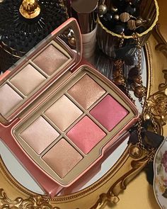 Katie Scott, Hourglass Makeup, Coral Peonies, Favorite Makeup Products, Bronzing Powder, Holiday Gift Sets, Finishing Powder, Blush Palette, Makeup Swatches