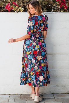 This long dress exudes a charming retro vibe with its delicate floral print and elegant silhouetteThe unique split neck adds a touch of allure and draws attention to sexy collarbonesThe short puff sleeves add a playful and romantic elementIts loose and flowy fit ensures maximum comfort and freedom of movementMade In: ChinaFabric Contents: 100%Polyester Suede Outfit, Leopard Outfits, Burgundy Outfit, Crop Top Blouse, Leather Outfit, Maxi Dress Blue, Retro Floral, Cardigan Tops, Denim Outfit