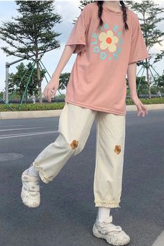 Sweet Daisy Ankle Length Pants – Tomscloth 90s Fashion Men, Capri Trousers, Spring Summer Autumn Winter, Blossom Print, Ankle Length Pants, Straight Pants, Aesthetic Outfits, Asian Fashion