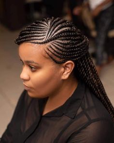 Simple Braided Styles For Black Women, Half Cornrows Half Box Braids Black Women, Latest Hair Braids, Cornrows Braids For Black Women, Bob Braids Hairstyles, Braided Hairstyles For Black Women Cornrows, Feed In Braids Hairstyles, African Hair Braiding Styles, Cute Curly Hairstyles