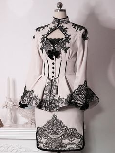 This price includes the top only; others are not included. Lace Collar Outfit, Button Up Outfits, Detailed Clothes, White Lace Design, Fancy Collar, Graceful Outfits, Lace Coat, Big Skirts, Dress With Collar