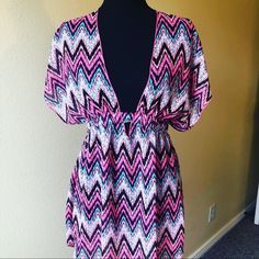 Nwot Miken Swimsuit Coverup In A Vibrant Pink/Blue/Black/Peach Print. Shoulder To Hem 30”, Size Medium. Bundle With Another Swimwear Piece For A Private Discount! Pink V-neck Beach Cover-up Top, Pink V-neck Top For Beach Cover-up, Swimsuit Coverup Pants, Peach Print, Tie Dye Swimsuit, Racerback Swimsuit, Leopard Print Swimsuit, Romper Swimsuit, Swim Cover Up Dress